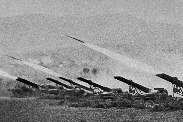 RIAN_archive_303890_A_battery_of_Katyusha_during_the_1941-1945_Great_Patriotic_War.jpg RIAN_archive_303890_A_battery_of_Katyusha_during_the_1941-1945_Great_Patriotic_War.jpg